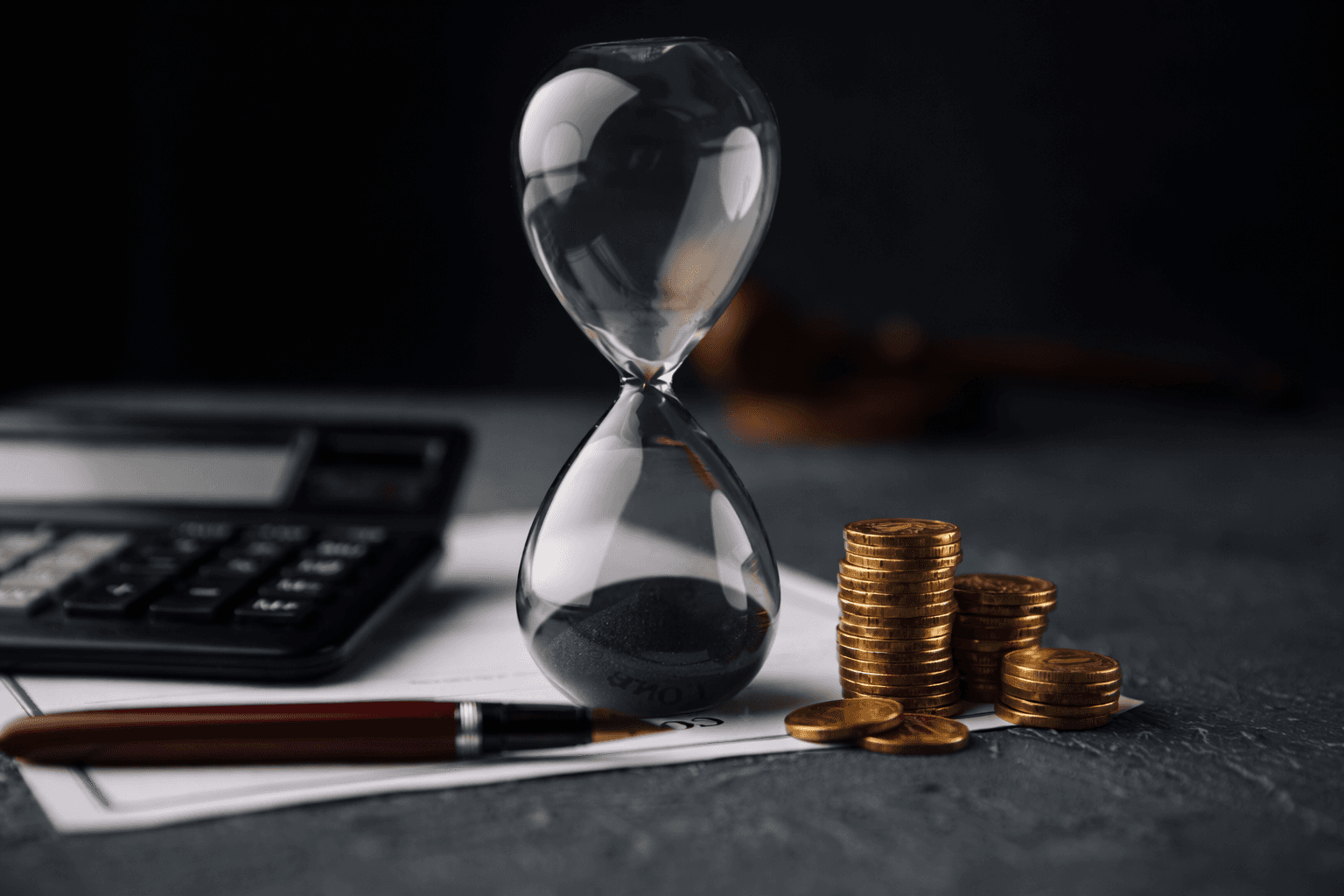 How Outsourcing Tender Management Reduces Time and Operational Costs
